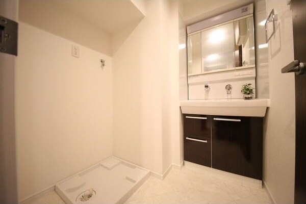 アレーヌコート新瑞橋の物件内観写真