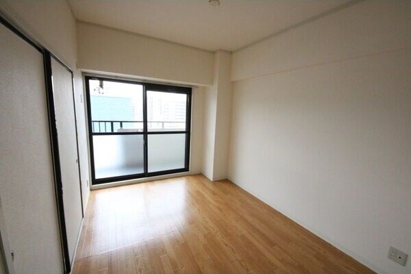 レジディア日比野の物件内観写真