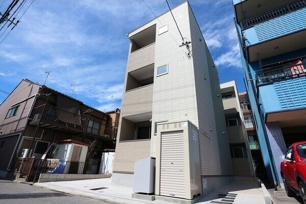 REGALEST観音の物件外観写真