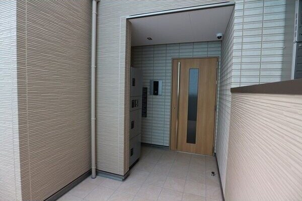 REGALEST観音の物件外観写真