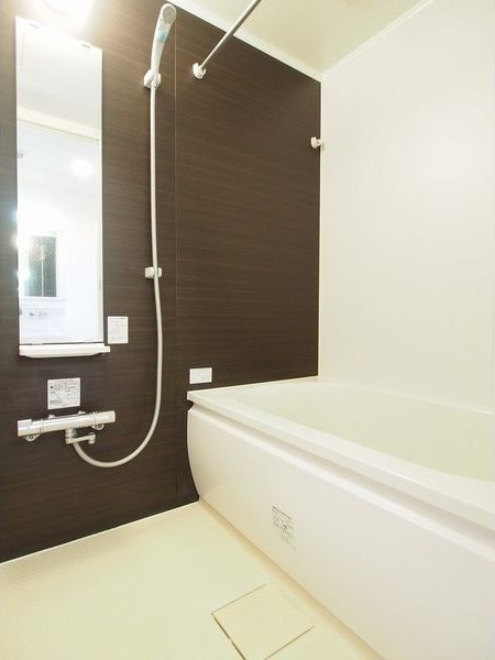 アーバンコート亀城の物件内観写真