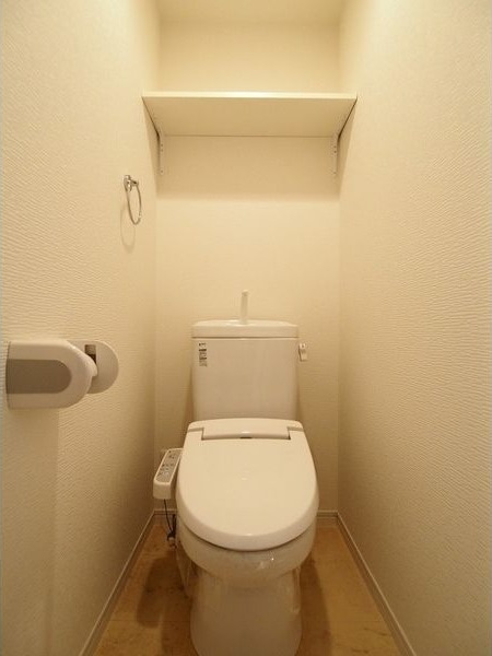 アーバンコート亀城の物件内観写真