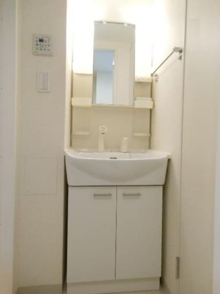 KDXレジデンス神宮前の物件内観写真