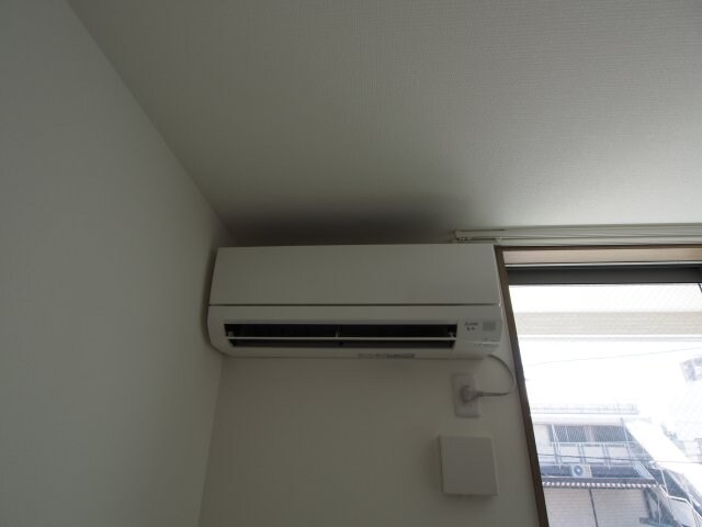 コンフォール鳴浜の物件内観写真