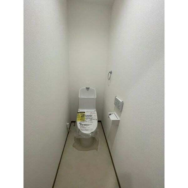 コンフォール鳴浜の物件内観写真