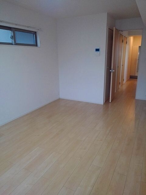 リバーサイド・大江の物件内観写真