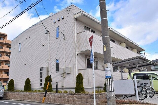 レジデンス藤の物件外観写真