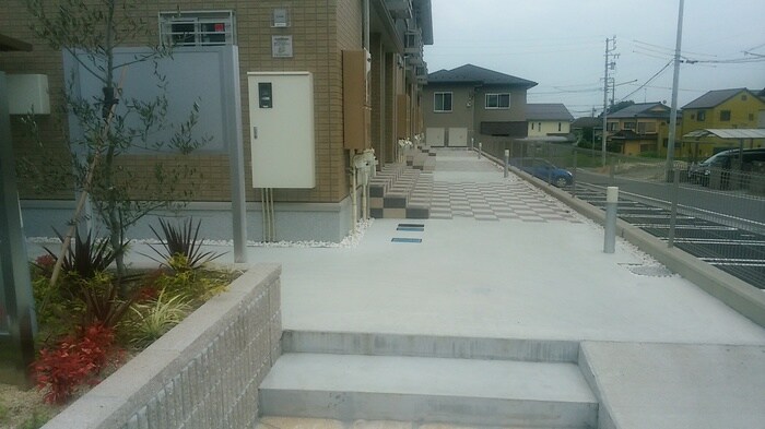 パークアヴェニューの物件外観写真