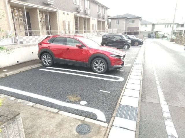 パークアヴェニューの物件外観写真