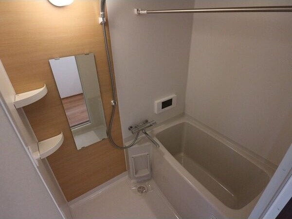 Grandtic Residence堀田の物件内観写真