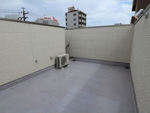 Grandtic Residence堀田の物件内観写真