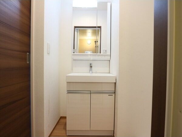 Grandtic Residence堀田の物件内観写真