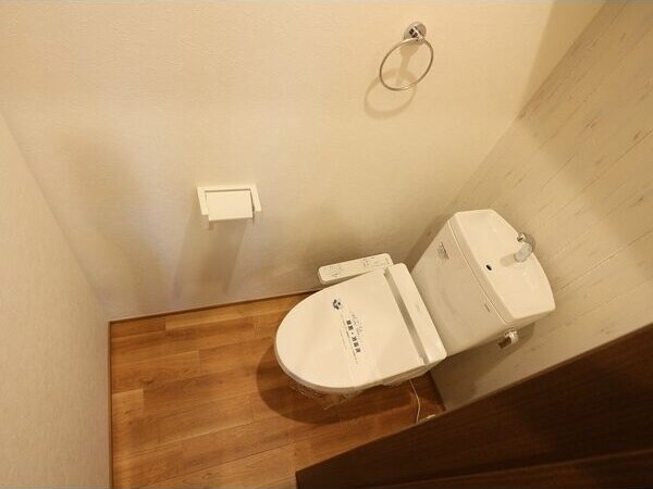 Grandtic Residence堀田の物件内観写真