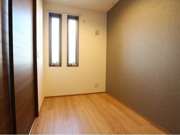 Grandtic Residence堀田の物件内観写真