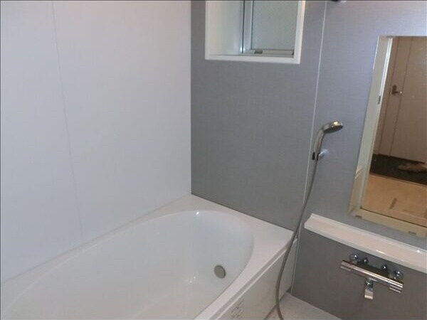 HILLS CRESTの物件内観写真