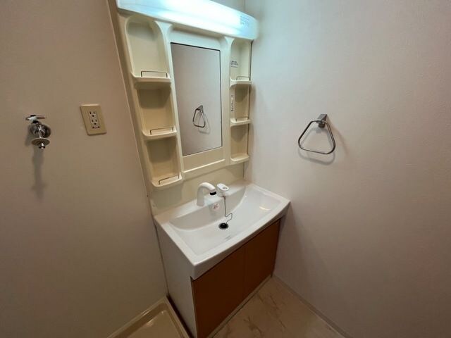 エバーガーデン鳴尾の物件内観写真