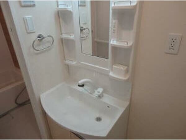 グランツ横須賀の物件内観写真