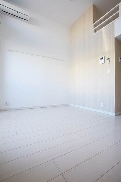 シャマー・ウィラの物件内観写真