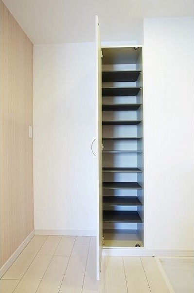 シャマー・ウィラの物件内観写真