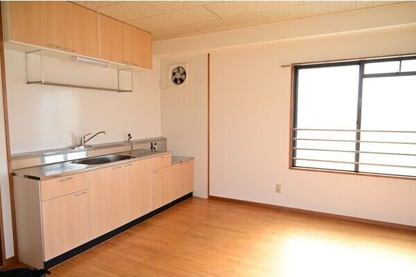 高田ビルの物件内観写真