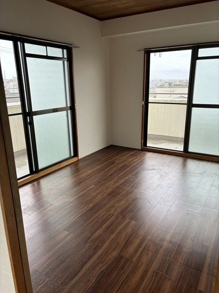 高田ビルの物件内観写真