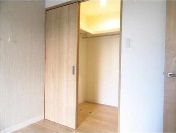 ラフィネメゾン瑞穂の物件内観写真