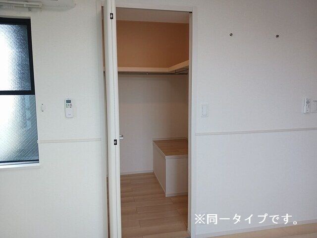 サニーコート伏見の物件内観写真