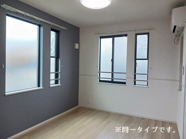 サニーコート伏見の物件内観写真