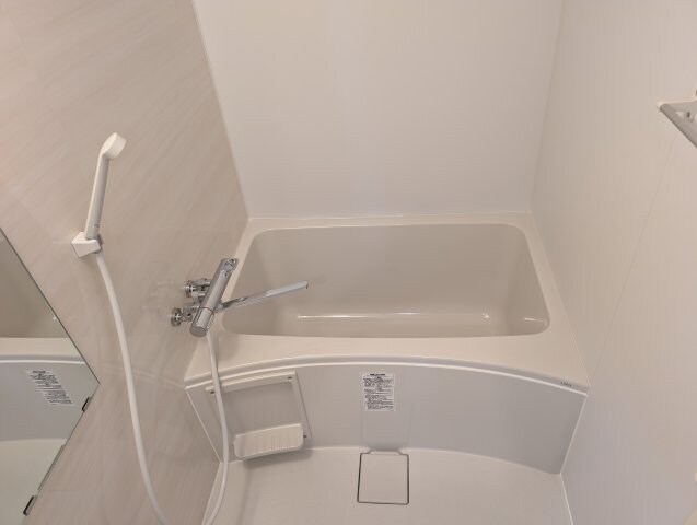 エステート鳴海の物件内観写真