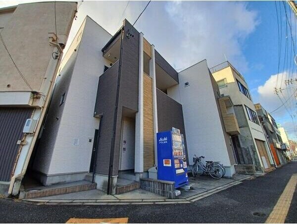 CERESIA Y-3の物件外観写真