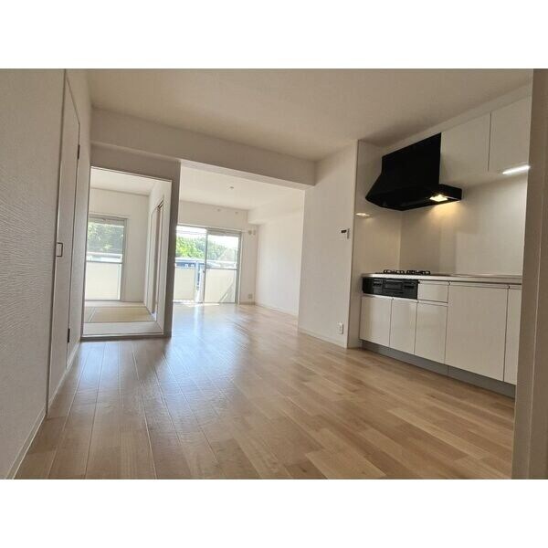 シャルム美郷の物件内観写真