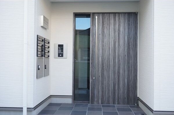 Grandtic sakurayamaの物件外観写真