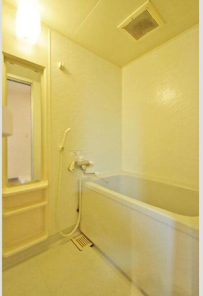 ネスト三吉の物件内観写真