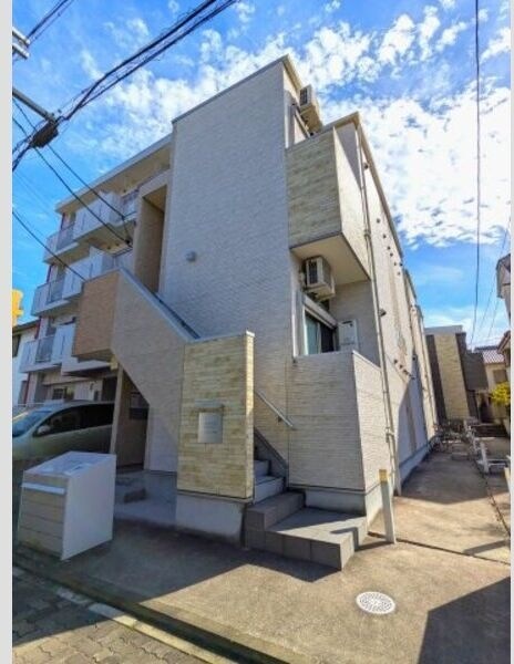 ハーモニーテラス松園の物件外観写真