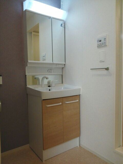 メゾン・ジョワエイトの物件内観写真