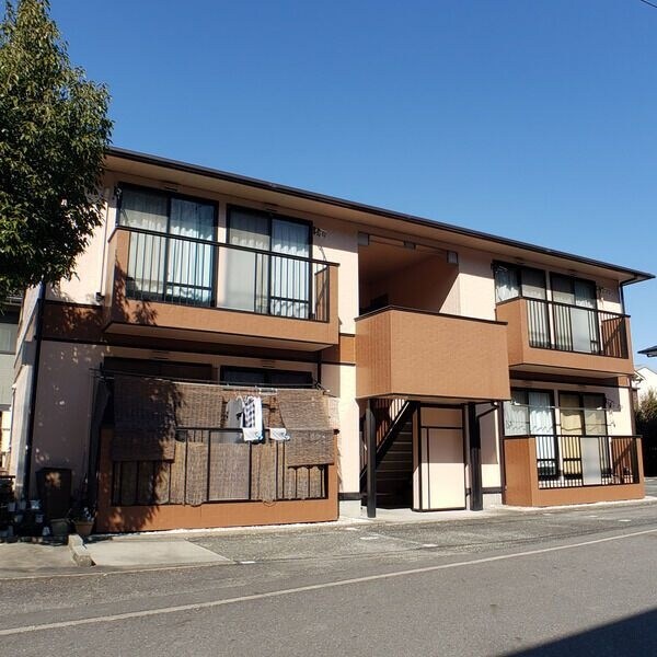 サンガーデン緑ヶ丘の物件外観写真