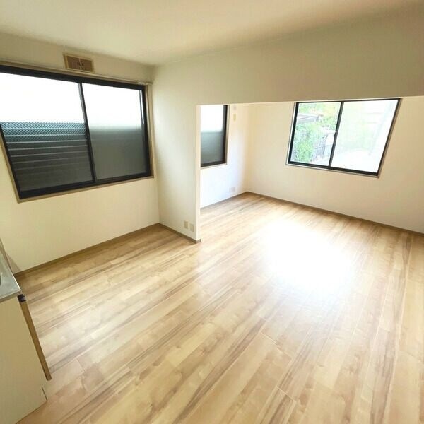 サンガーデン緑ヶ丘の物件内観写真