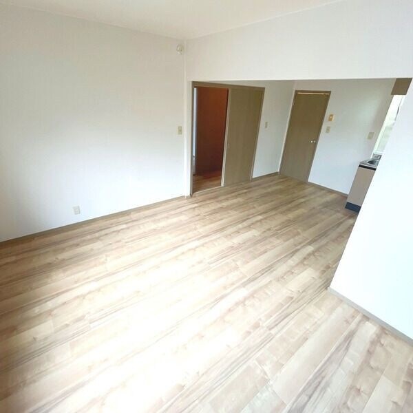 サンガーデン緑ヶ丘の物件内観写真