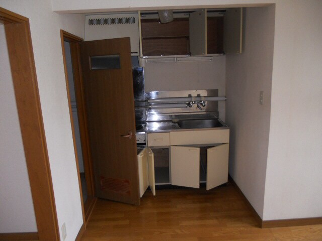 金盛マンションの物件内観写真