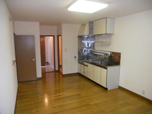 コーポサンシティの物件内観写真