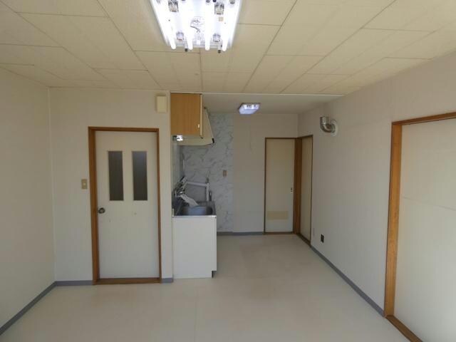 エンドウアウディの物件内観写真