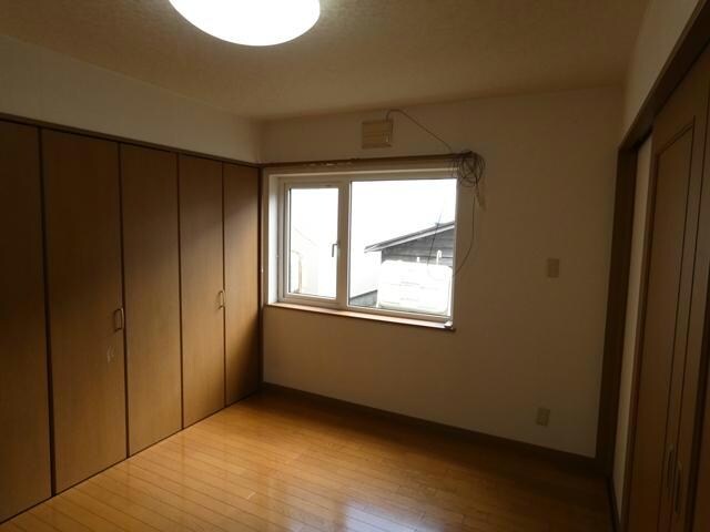 愛国東２－４９－５貸家の物件内観写真