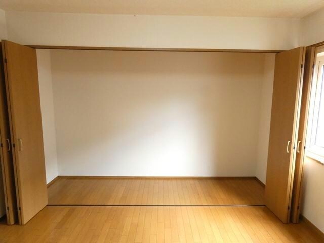 愛国東２－４９－５貸家の物件内観写真