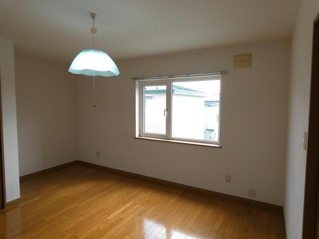 愛国東２－４９－５貸家の物件内観写真