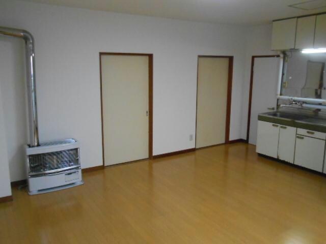 コスモハイツ（愛国東）の物件内観写真