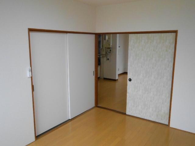 コスモハイツ（愛国東）の物件内観写真