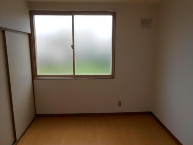 コスモハイツ（愛国東）の物件内観写真