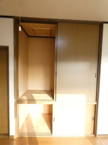 第二浅里ハイツの物件内観写真