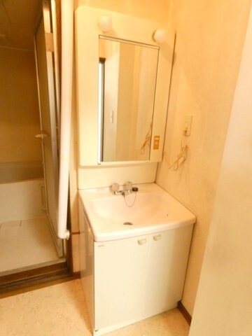 第二浅里ハイツの物件内観写真