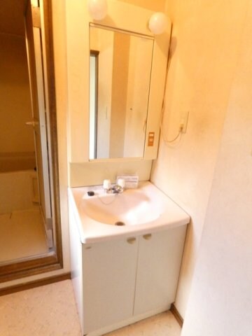 第二浅里ハイツの物件内観写真